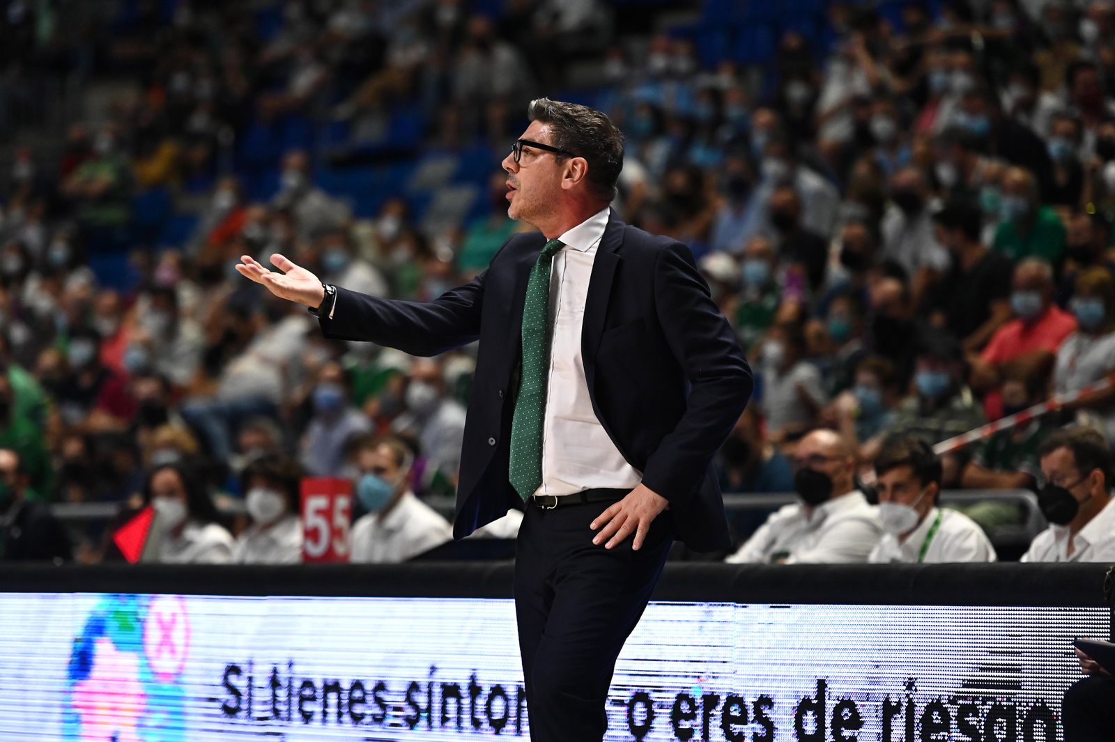 Fotis Katsikaris, en la banda del Carpena.