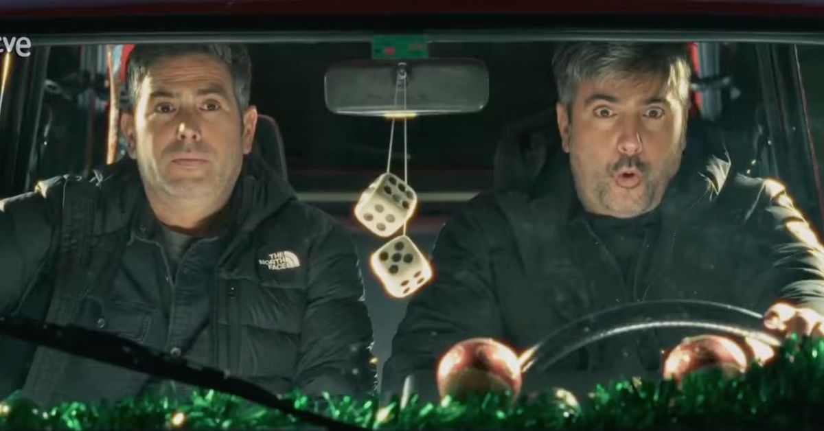 Un Seat Panda, "la humana" Chenoa y Estopa: así es el divertido spot para promocionar las campanadas de TVE