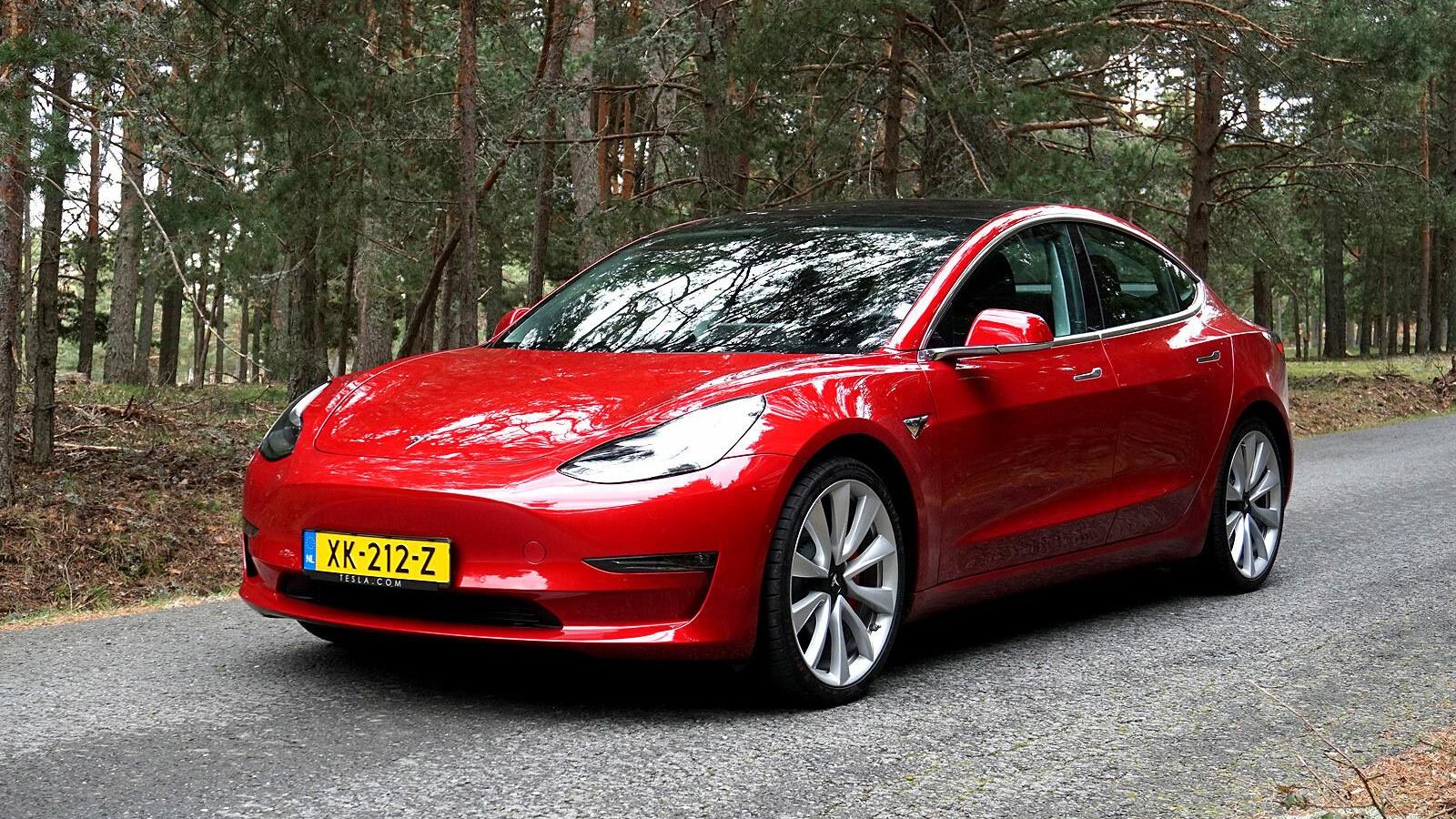 Su diseño nos recuerda, en parte, al Model S.