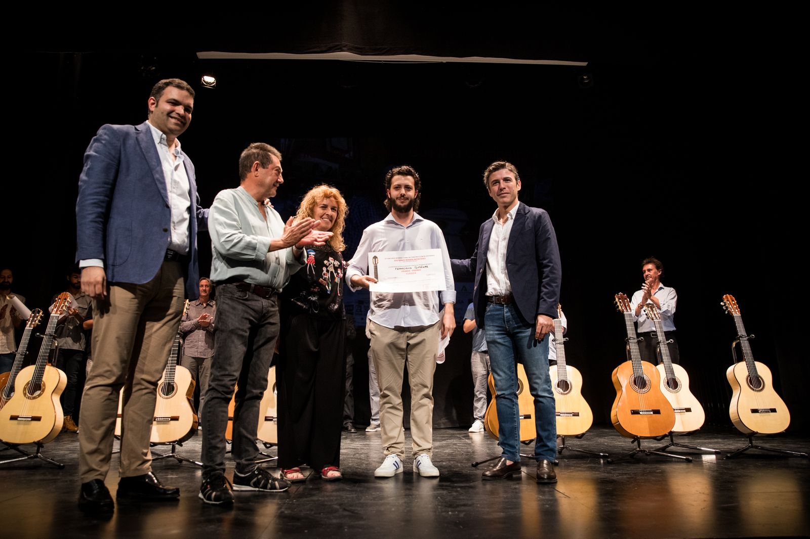 Foto de familia de los ganadores.