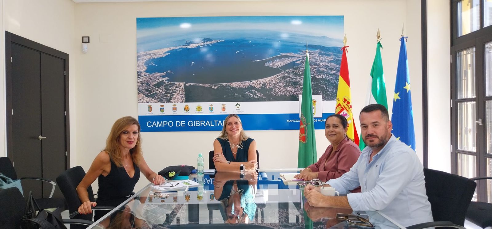 La reunión entre los responsables de la Mancomunidad y la Diputación.