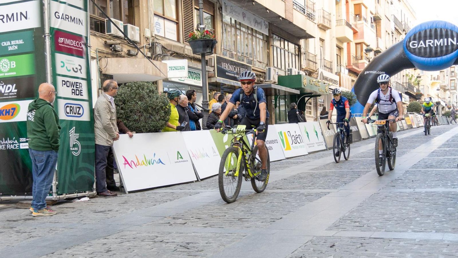 En imágenes: la Andalucía Bike Race llega a Jaén en su tercera etapa