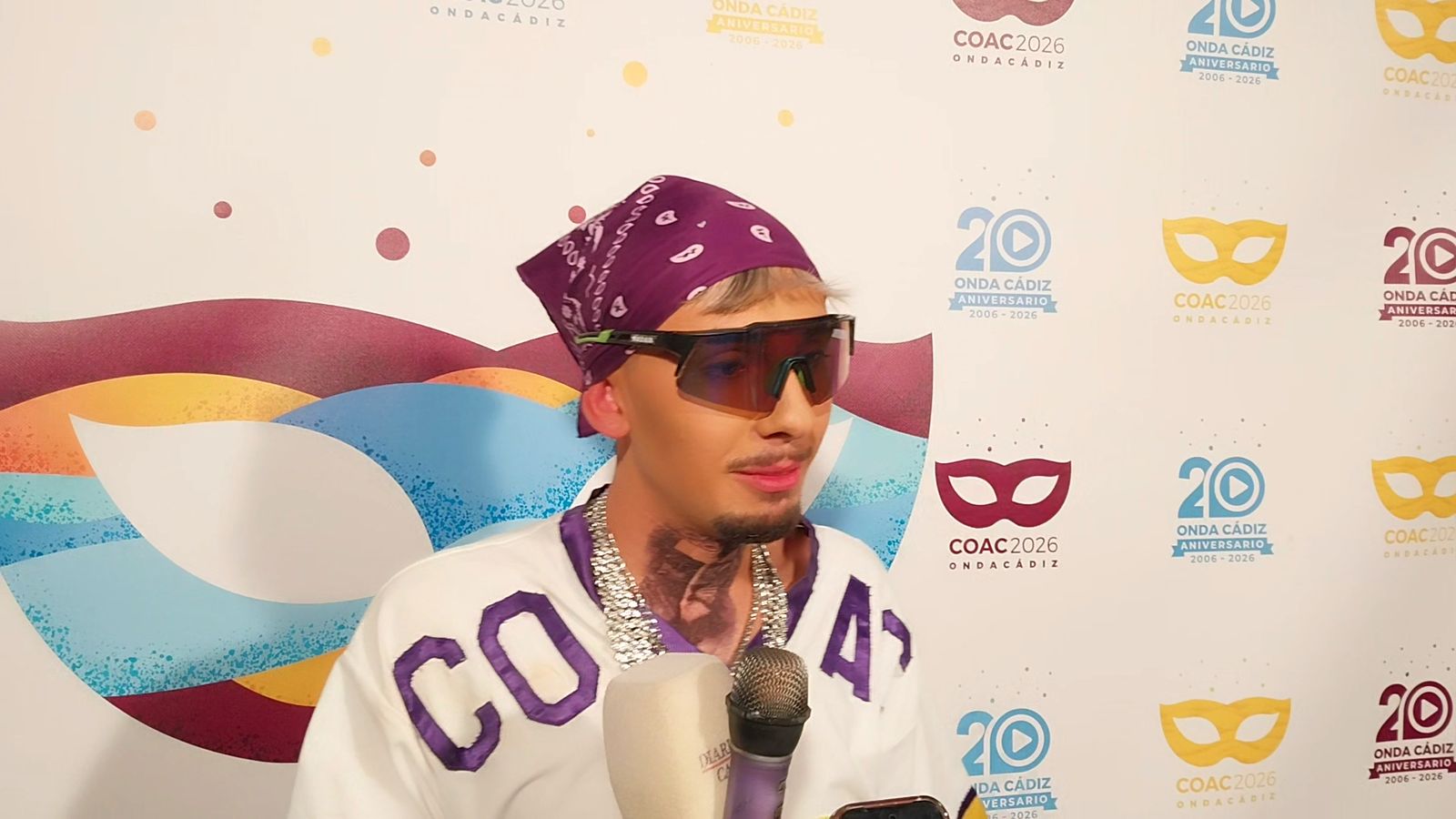 Reacciones de Manu Peinado, tras el pase preliminares de 'Los Latin King de la calle Pasquín'