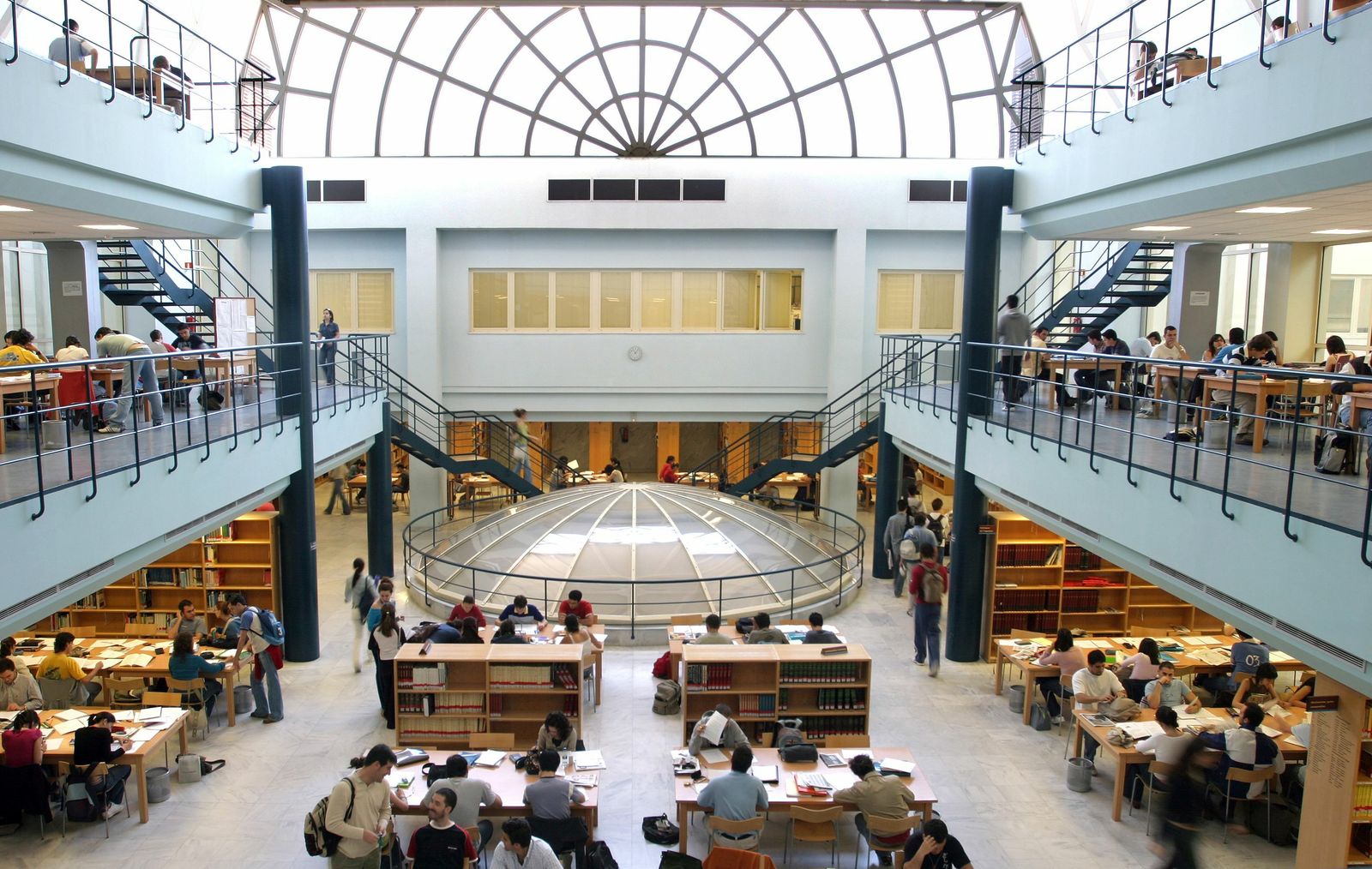 Horarios de verano de las bibliotecas de la US.