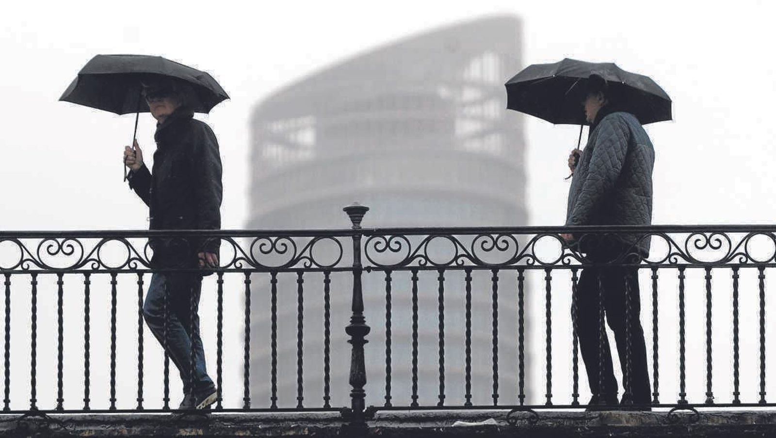 Lluvia en Sevilla el pasado marzo.