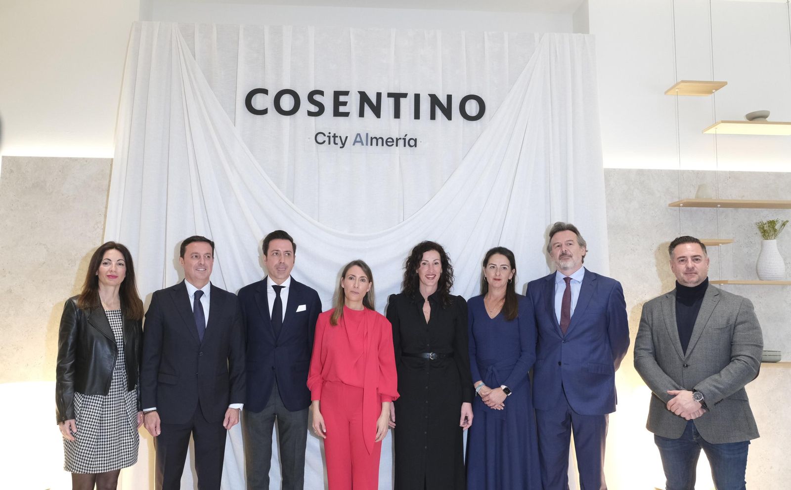 Cosentino City llega al Paseo de Almería , en imágenes
