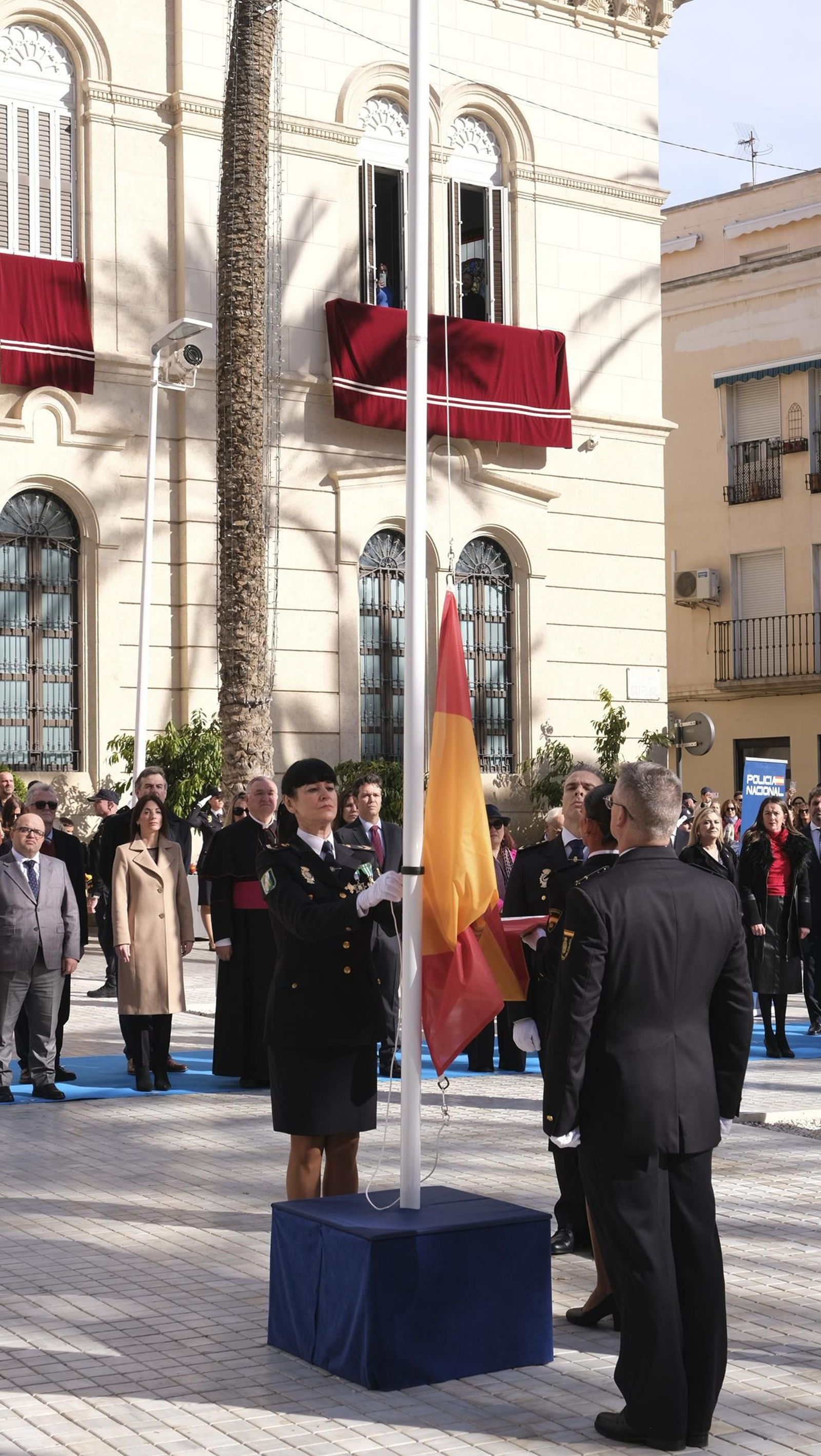 Imágenes del acto del 200 aniversario de la Policía Nacional, en Almería