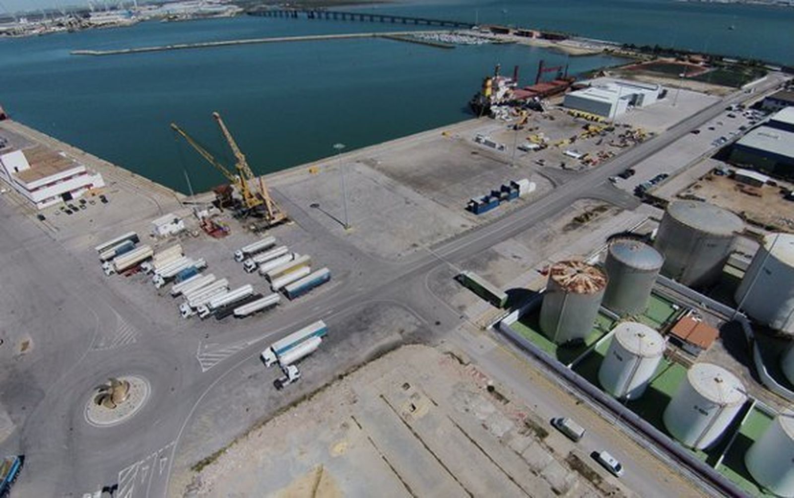 La empresa Suministros Puerto y Bahía se instalará en Zona Franca