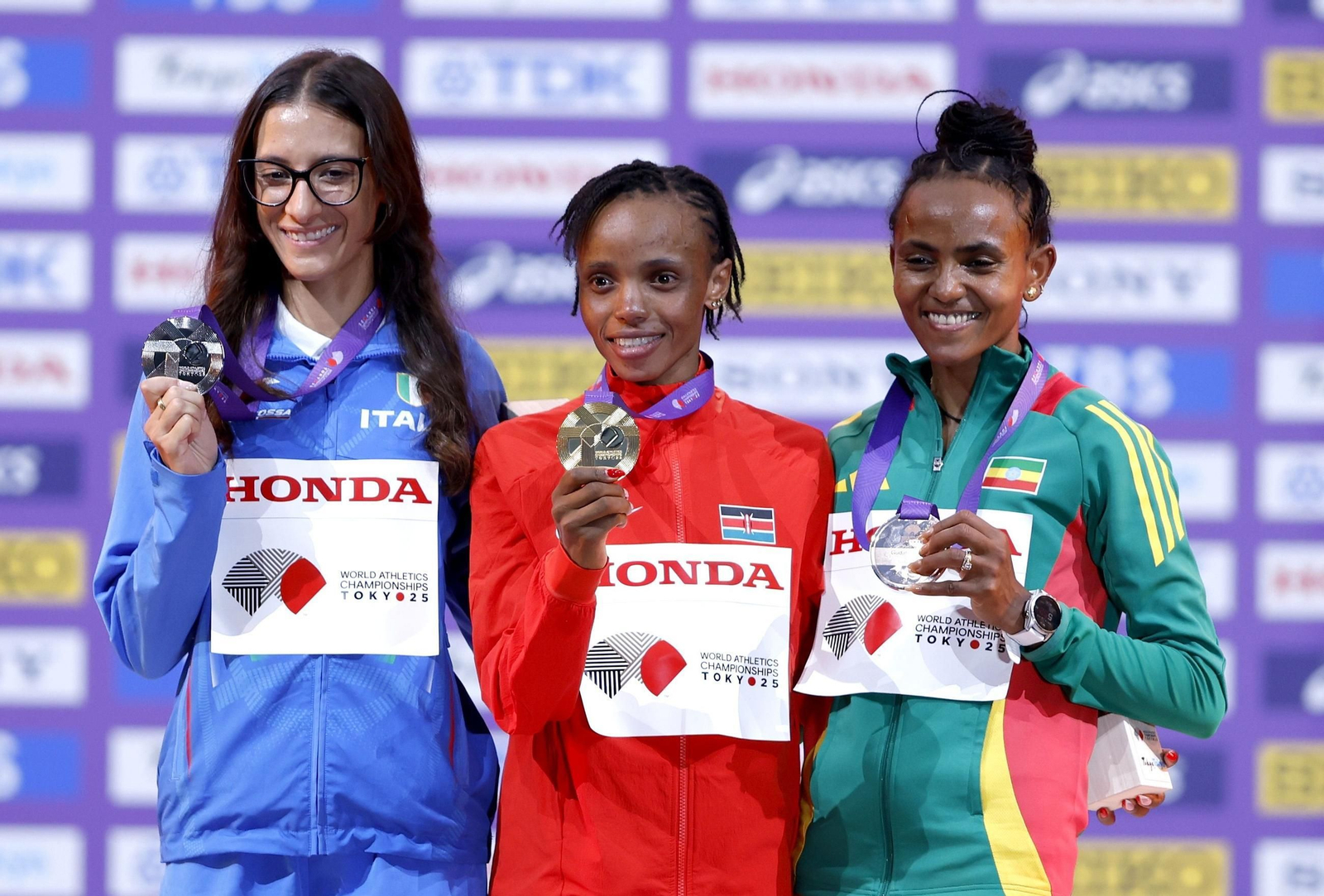 Las mejores imágenes del triunfo de Seville en 100 metros y del resto del Mundial de atletismo