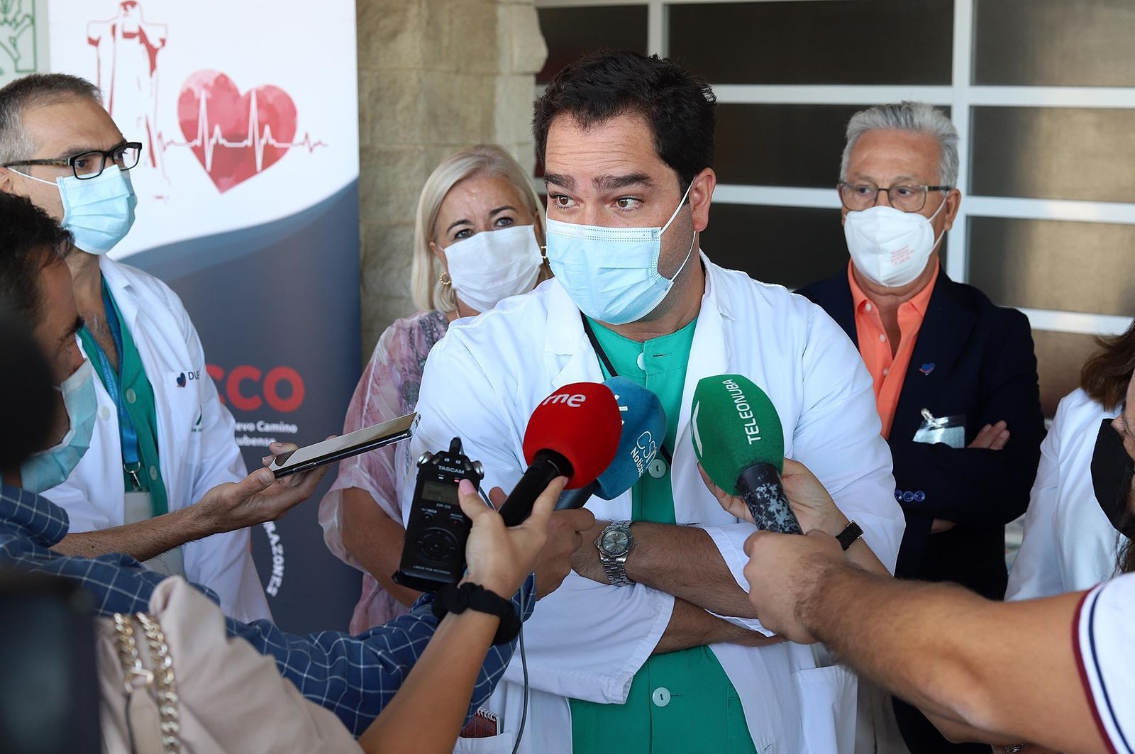 Imágenes de las actividades organizadas por el Hospital Juan Ramón Jiménez y la asociación Ancco con motivo del Día Mundial del Corazón