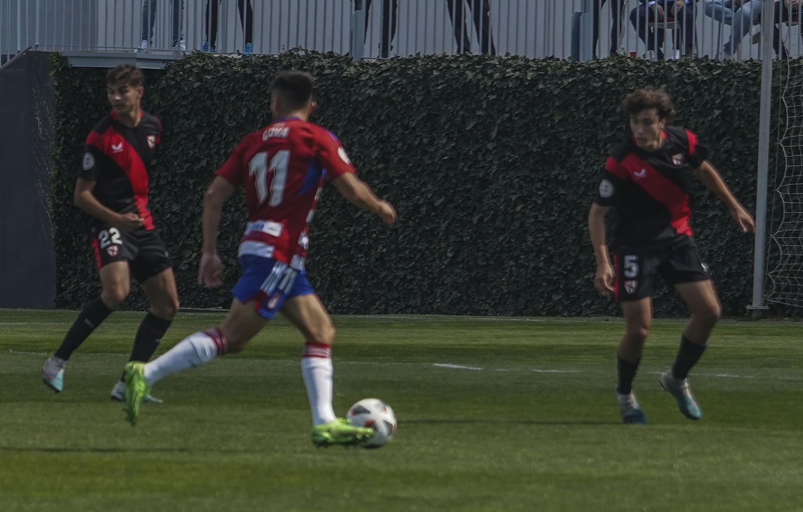 El Recreativo Granada-Sevilla Atlético, en imágenes