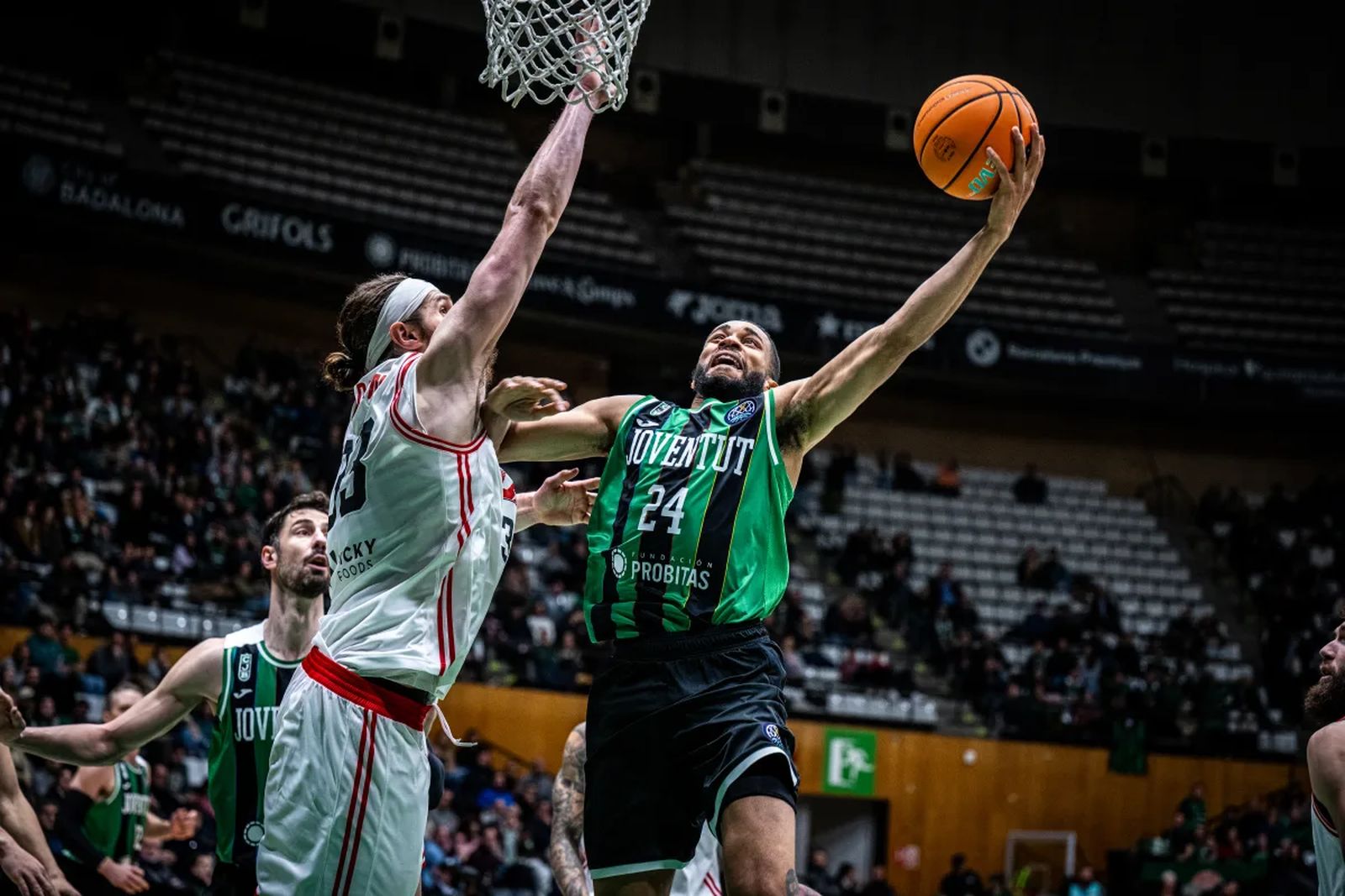 BCL: El Joventut pasa por encima del Chalon en el grupo del Unicaja (107-75)
