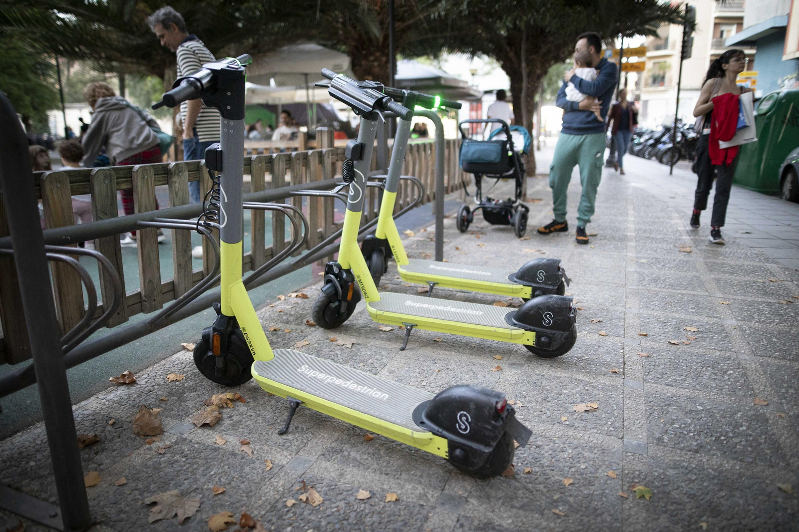 Imagen de archivo de los patinetes desplegados por Graanda por la empresa SuperPedestrian