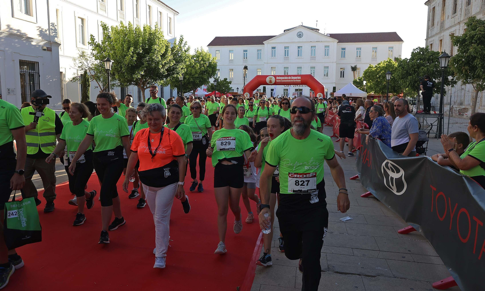 La VIII Cross de las Cuestas de San Roque, en imágenes