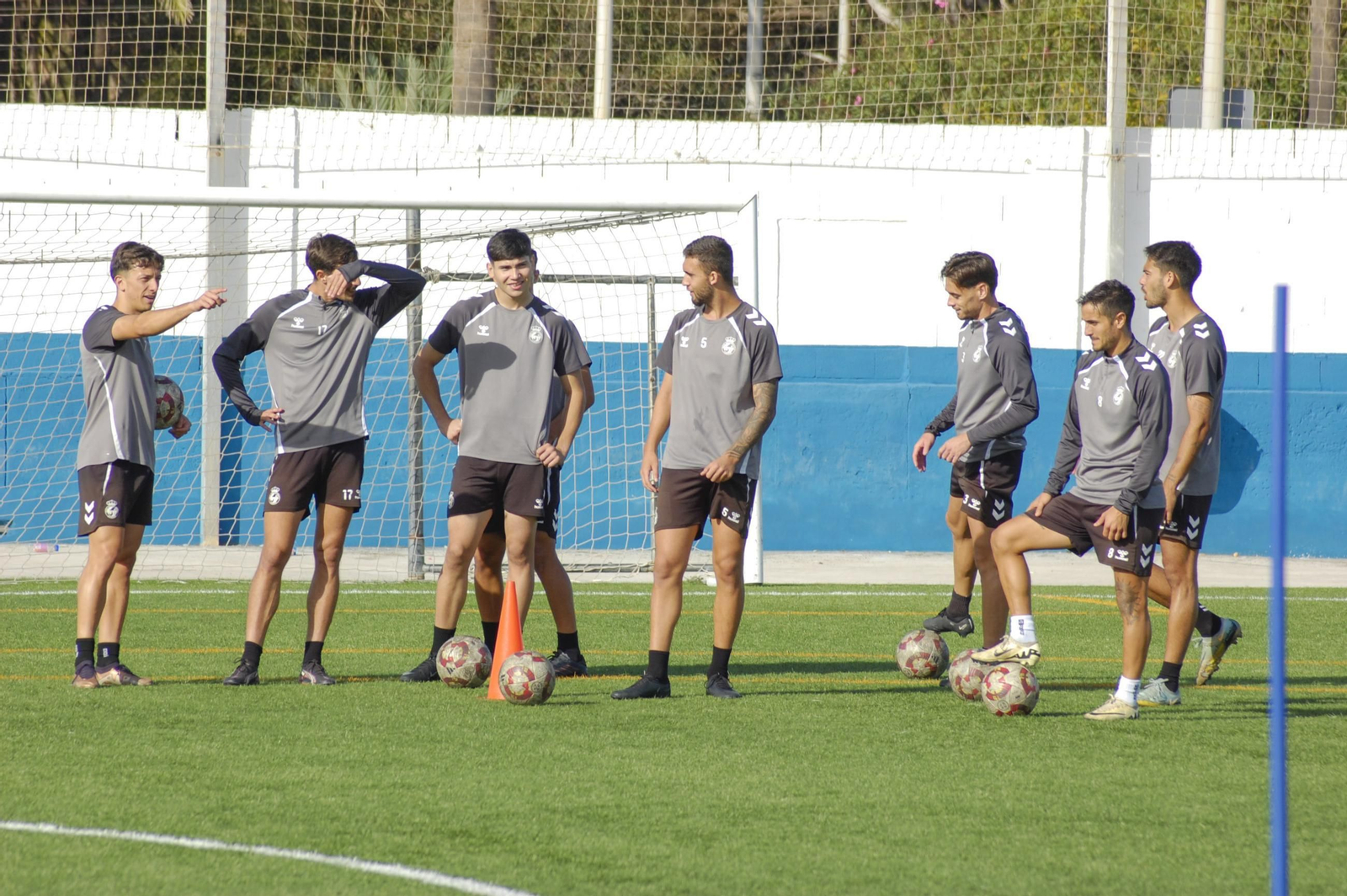 Las fotos del entrenamiento de la Balona previo al partido con el Sevilla C