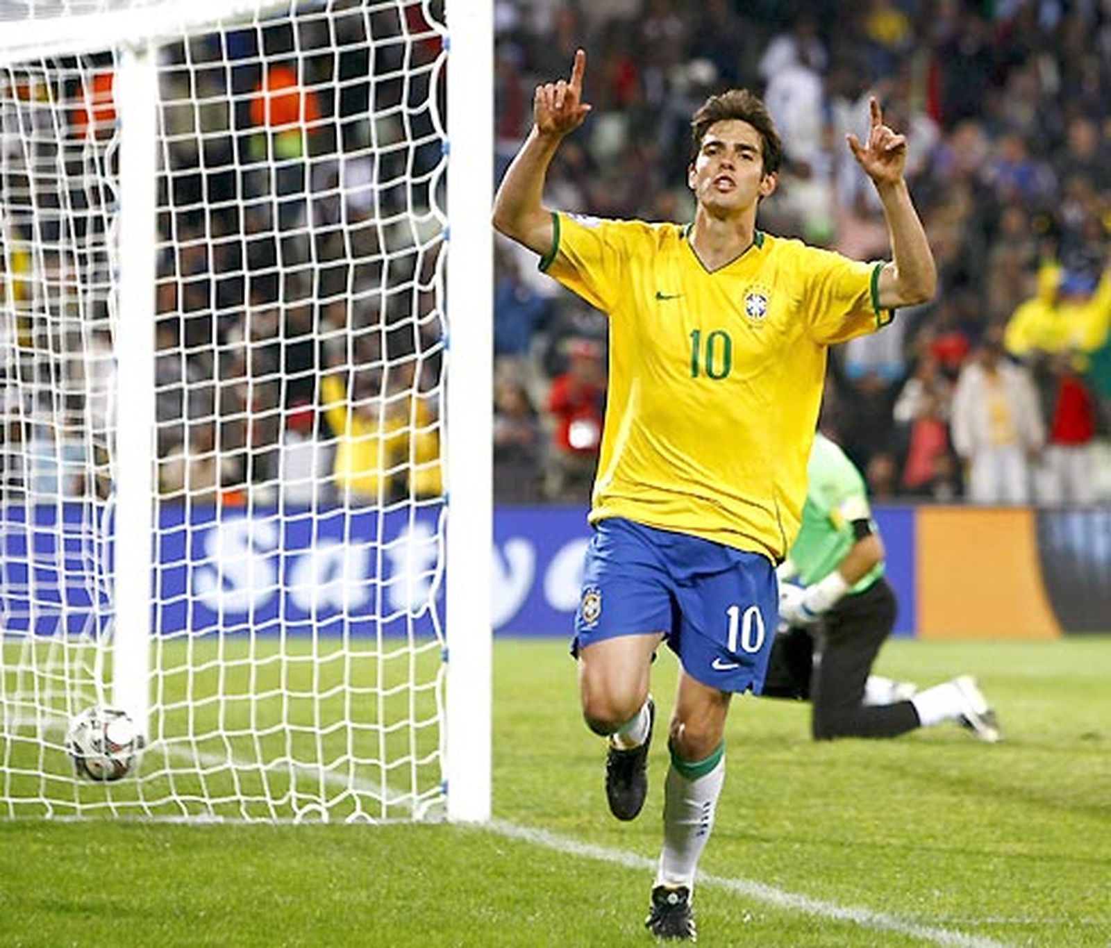 Kaká salva de penalti a Brasil ante Egipto (4-3)