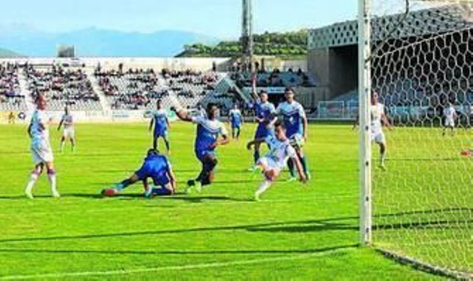 El Real Jaén-Recreativo podrá verse por Canalcosta y Condavisión.