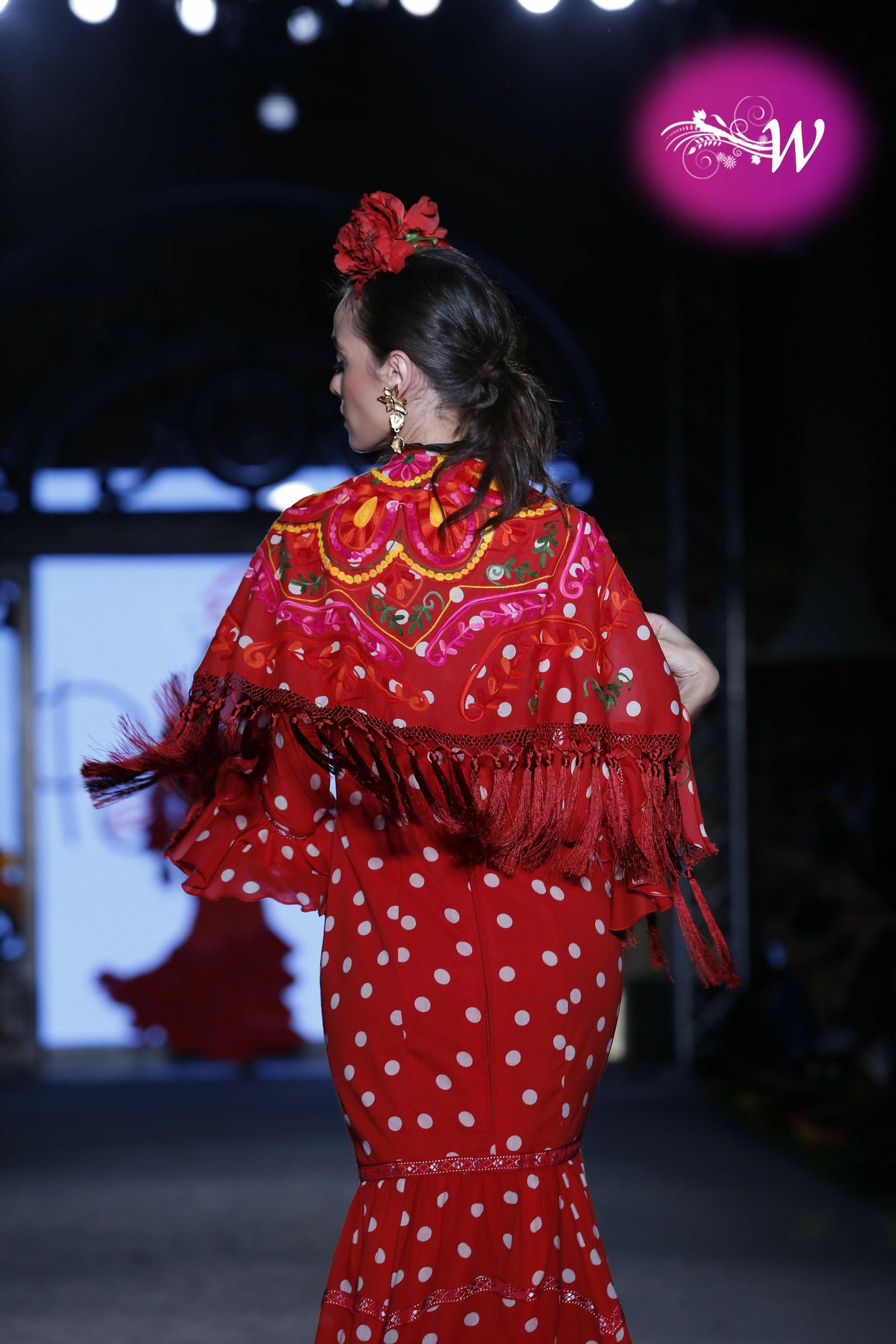 Pol Núñez celebra su 25 aniversario en We Love Flamenco 2020, todas las fotos del desfile Pol Núñez celebra su 25 aniversario en We Love Flamenco 2020, todas las fotos del desfile