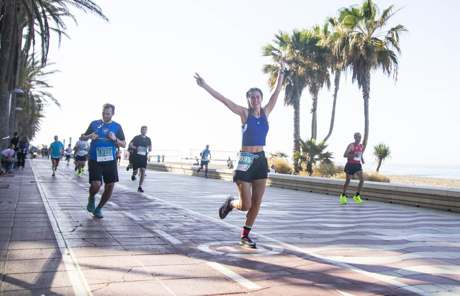 El Medio Maratón de Almería 2025, en imágenes