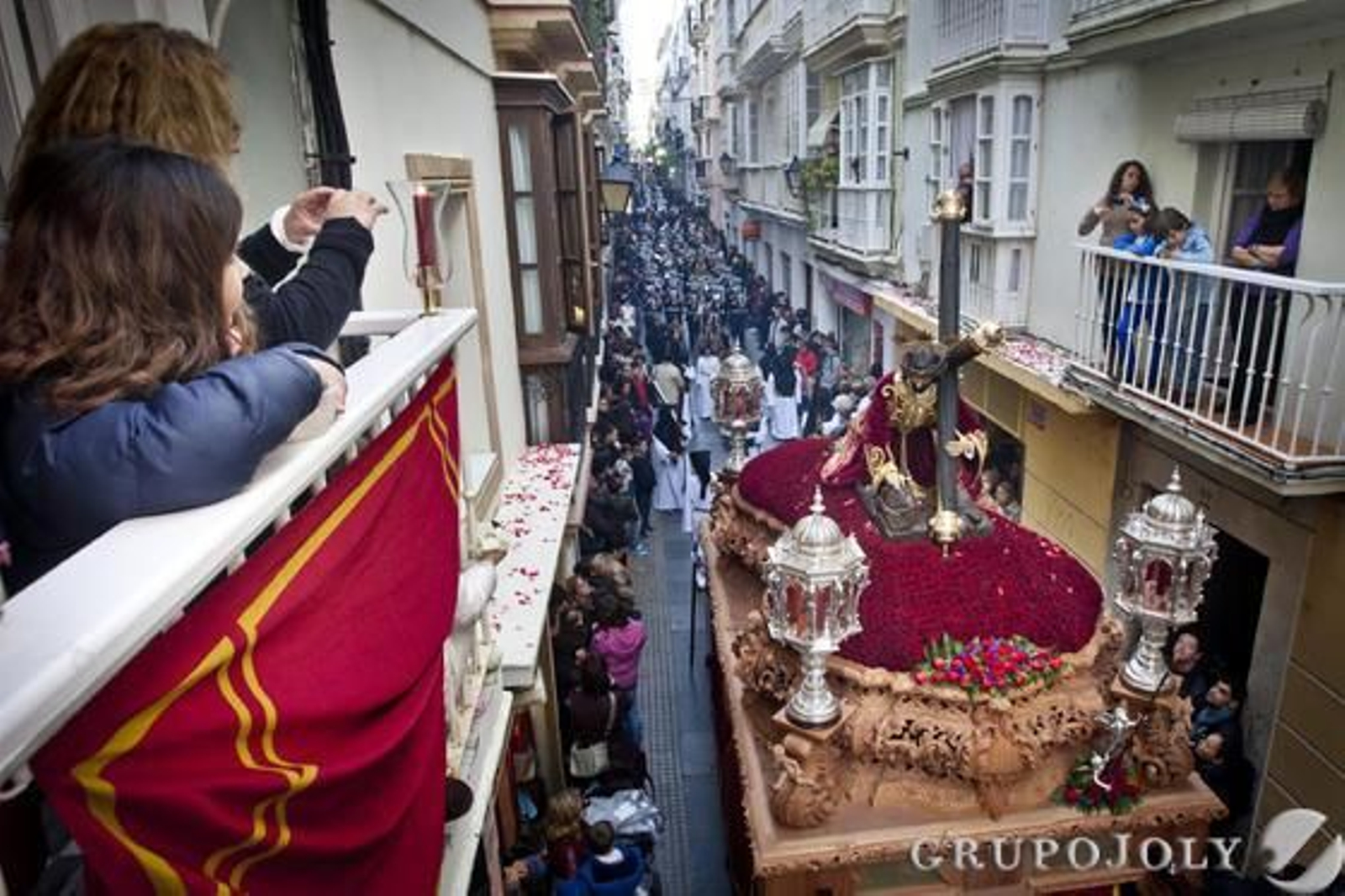 Caído

Fotos: Julio González