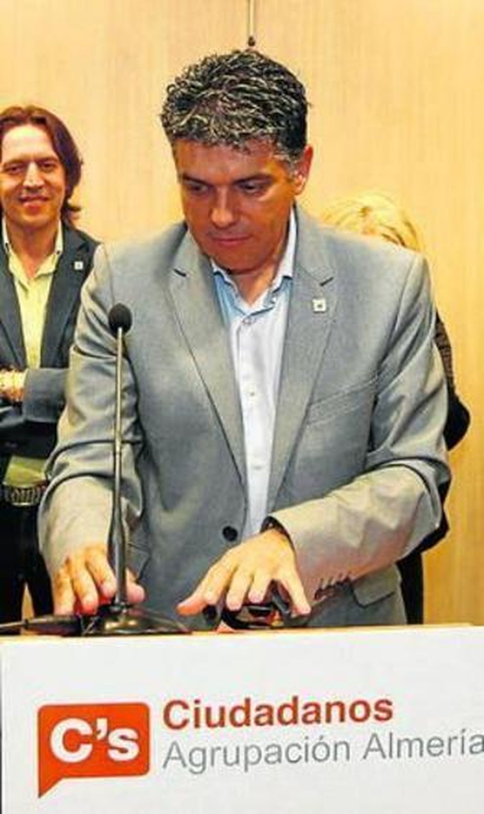 Miguel Cazorla, Candidato de C's.
