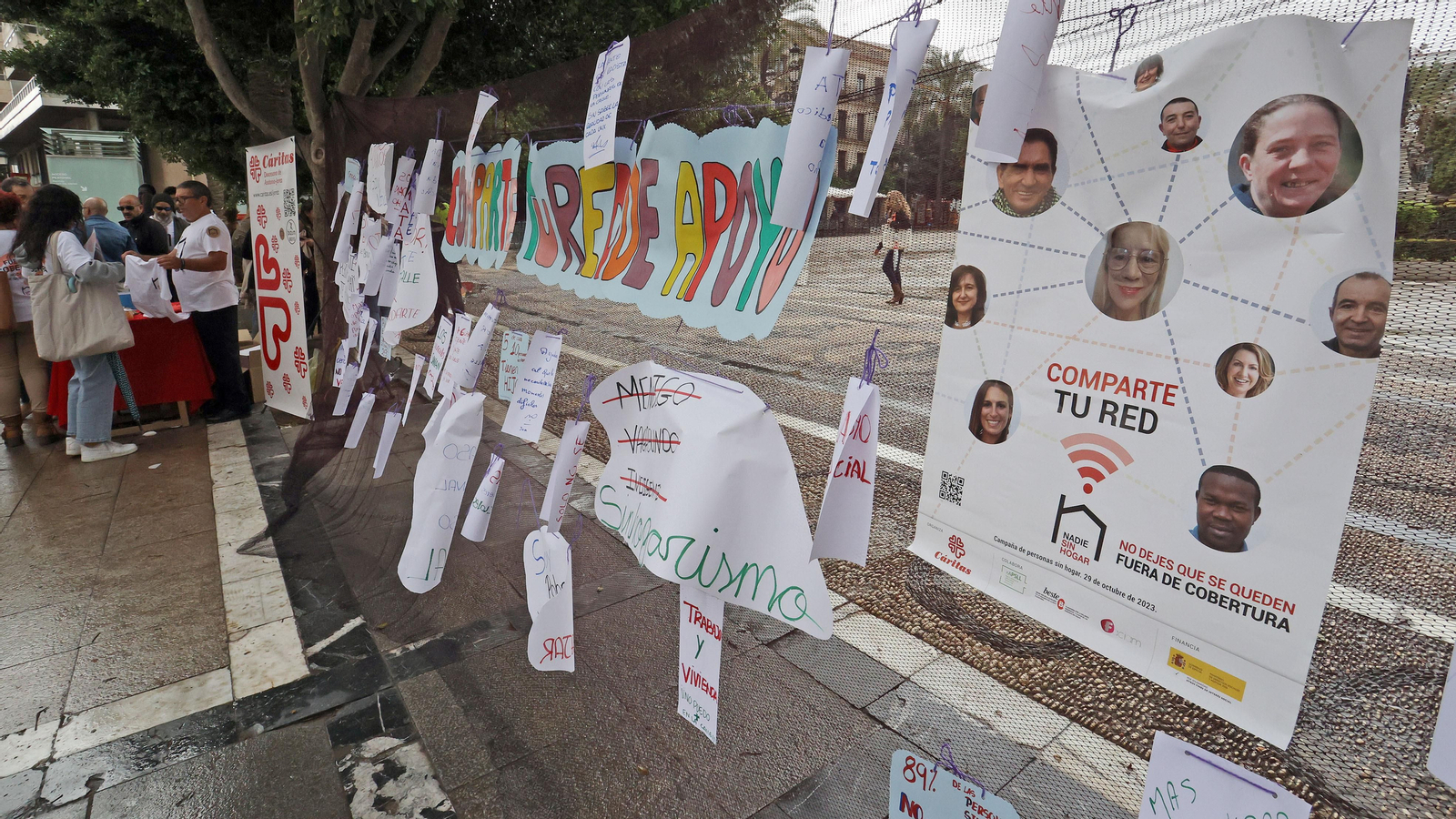 Lectura manifiesto en Jerez por parte de Cáritas por la campaña de personas sin hogar