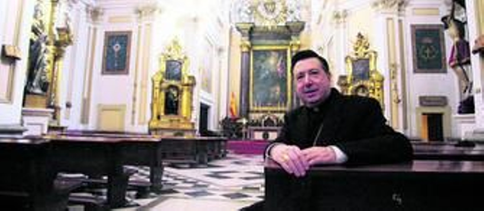 El arzobispo castrense, Juan del Río.