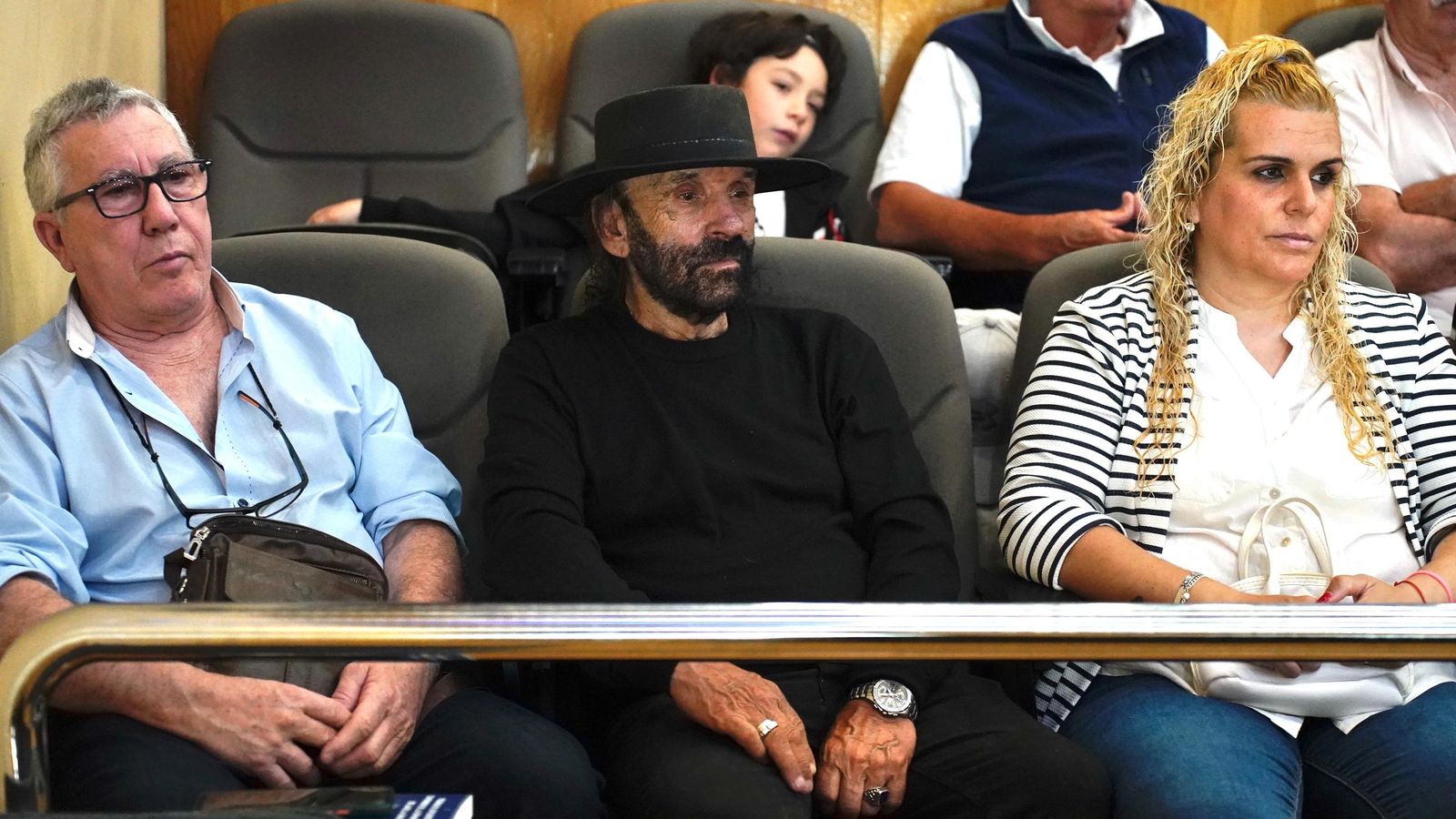 Fotos de la presentación del libro de Roberto Losada en el Auditorio Millán Picazo