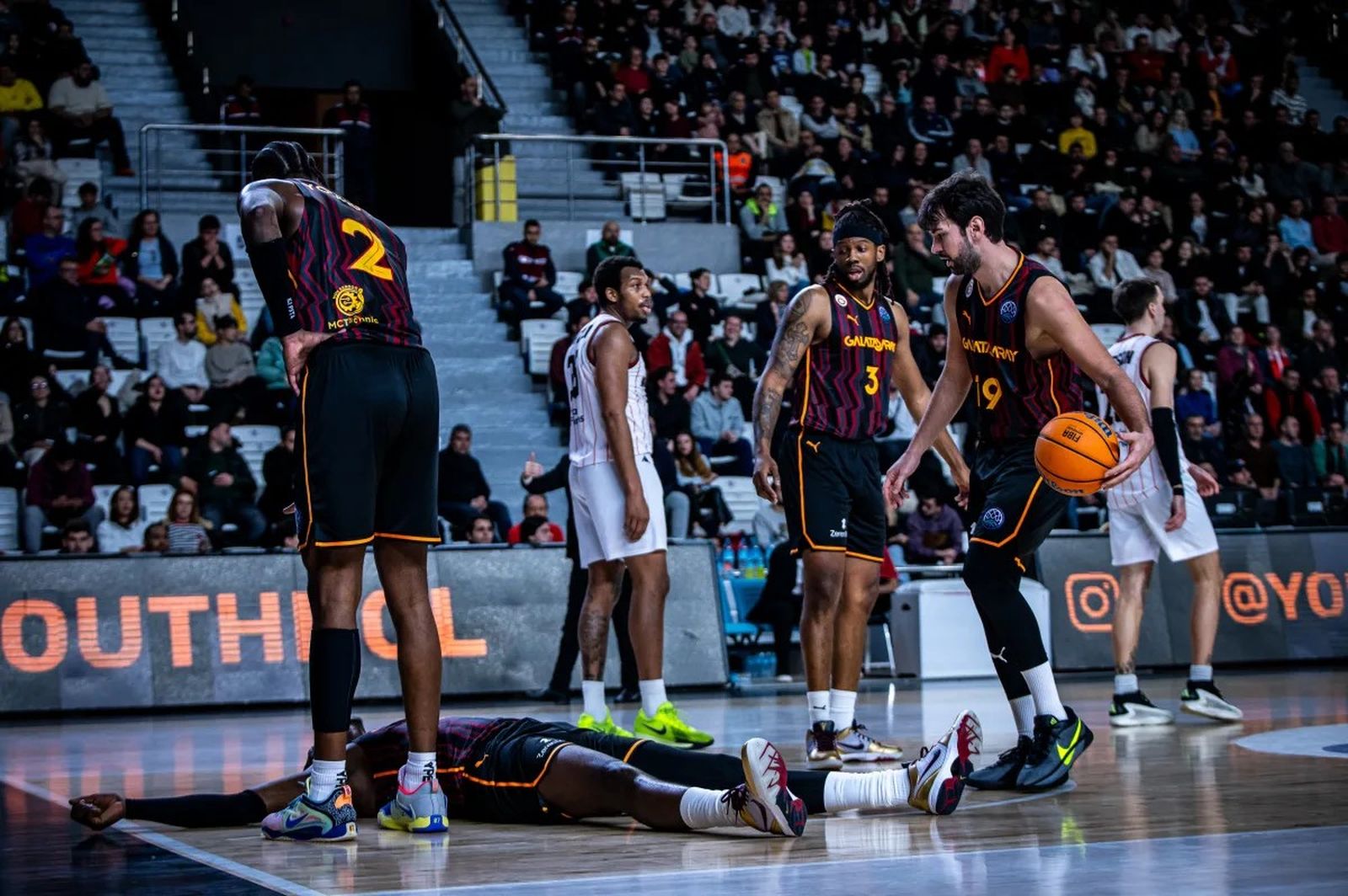 BCL, rivales del Unicaja: El Galatasaray gana en la pista del Manisa (xx-xx)