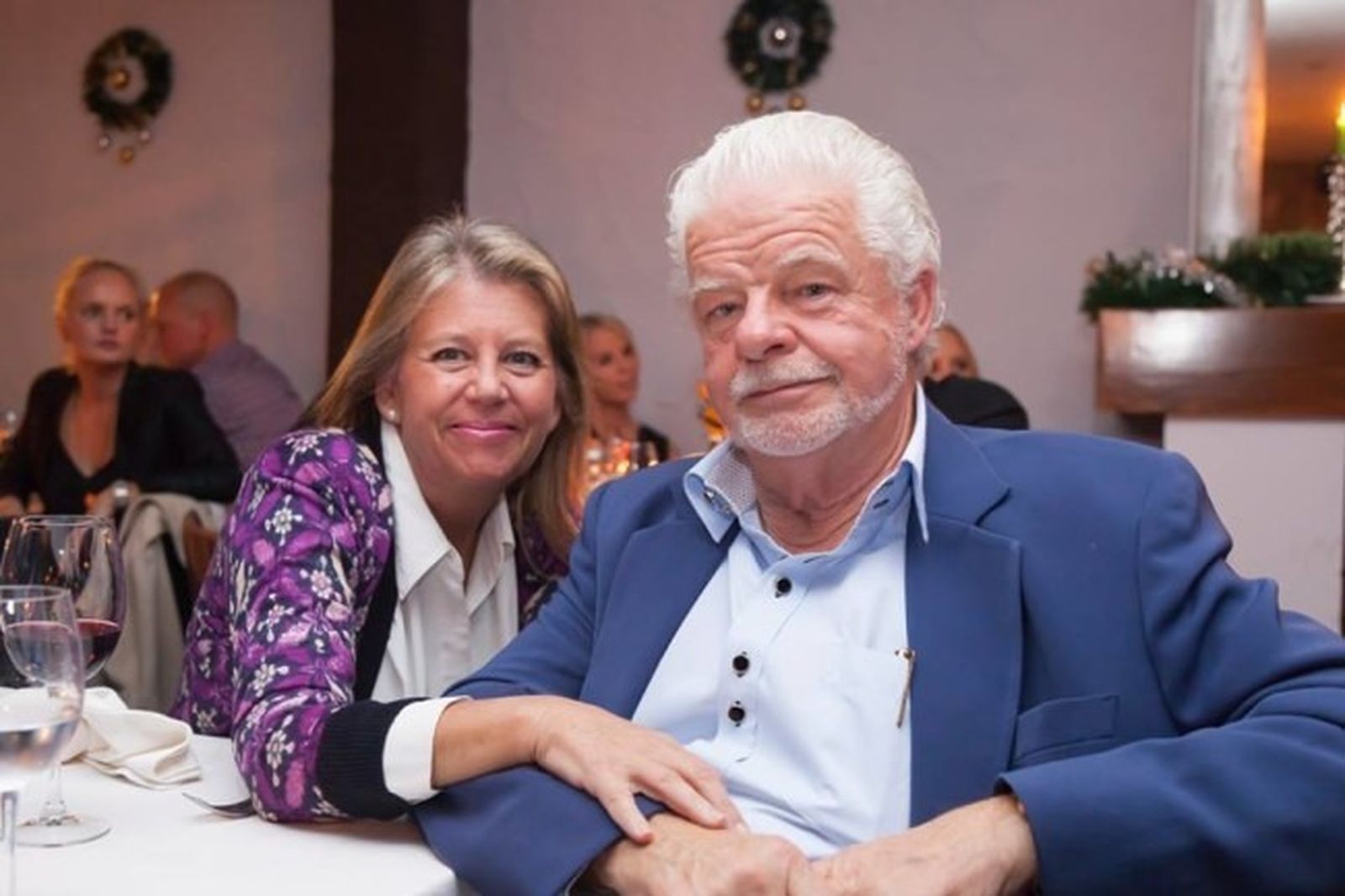 La alcaldesa de Marbella junto a su marido.