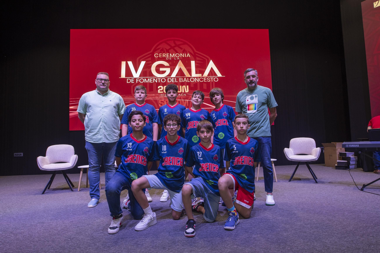 Valores y emoción en la IV Gala de Fomento del Baloncesto del Jaén CB, en imágenes