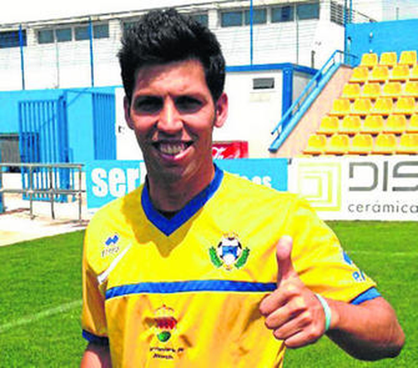 Dani Pacheco, durante su presentación con el Alcorcón.