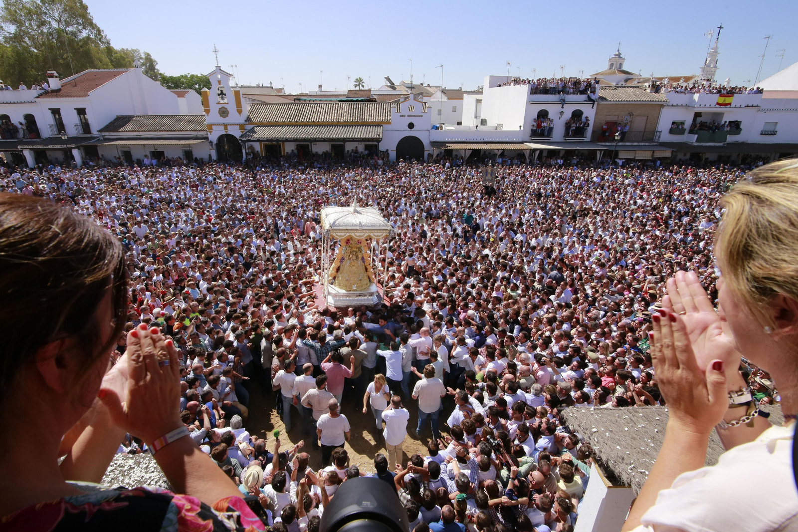 Lunes de pasión ante la Reina de las Marismas