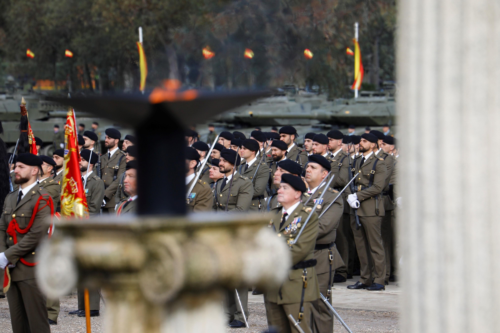 La Brigada Guzmán el Bueno X celebra el día de la Inmaculada en Cerro Muriano, en imágenes