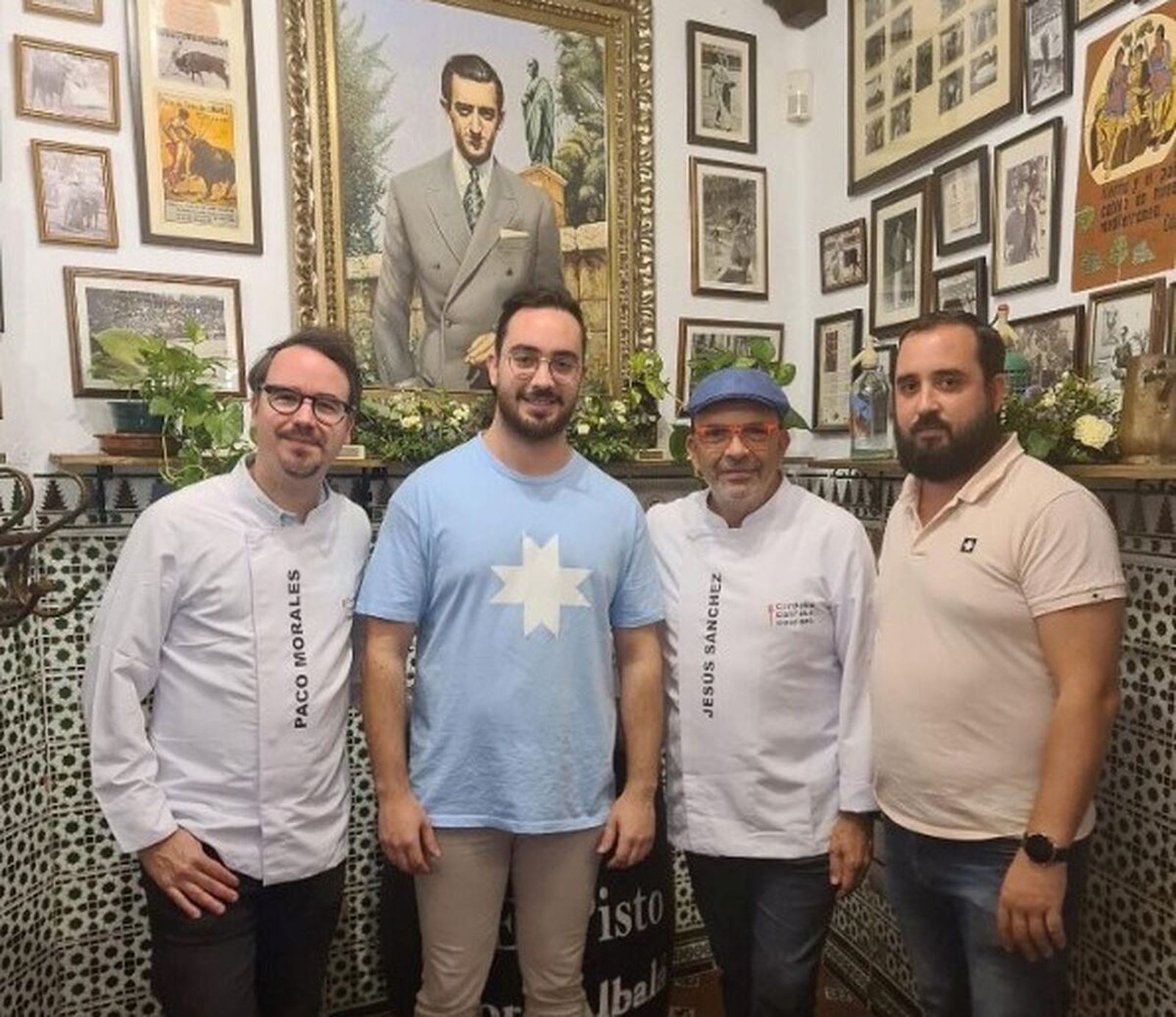 Paco Morales y Jesús Sánchez degustaron algunas de las especialidades más famosas de Taberna San Miguel Casa El Pisto