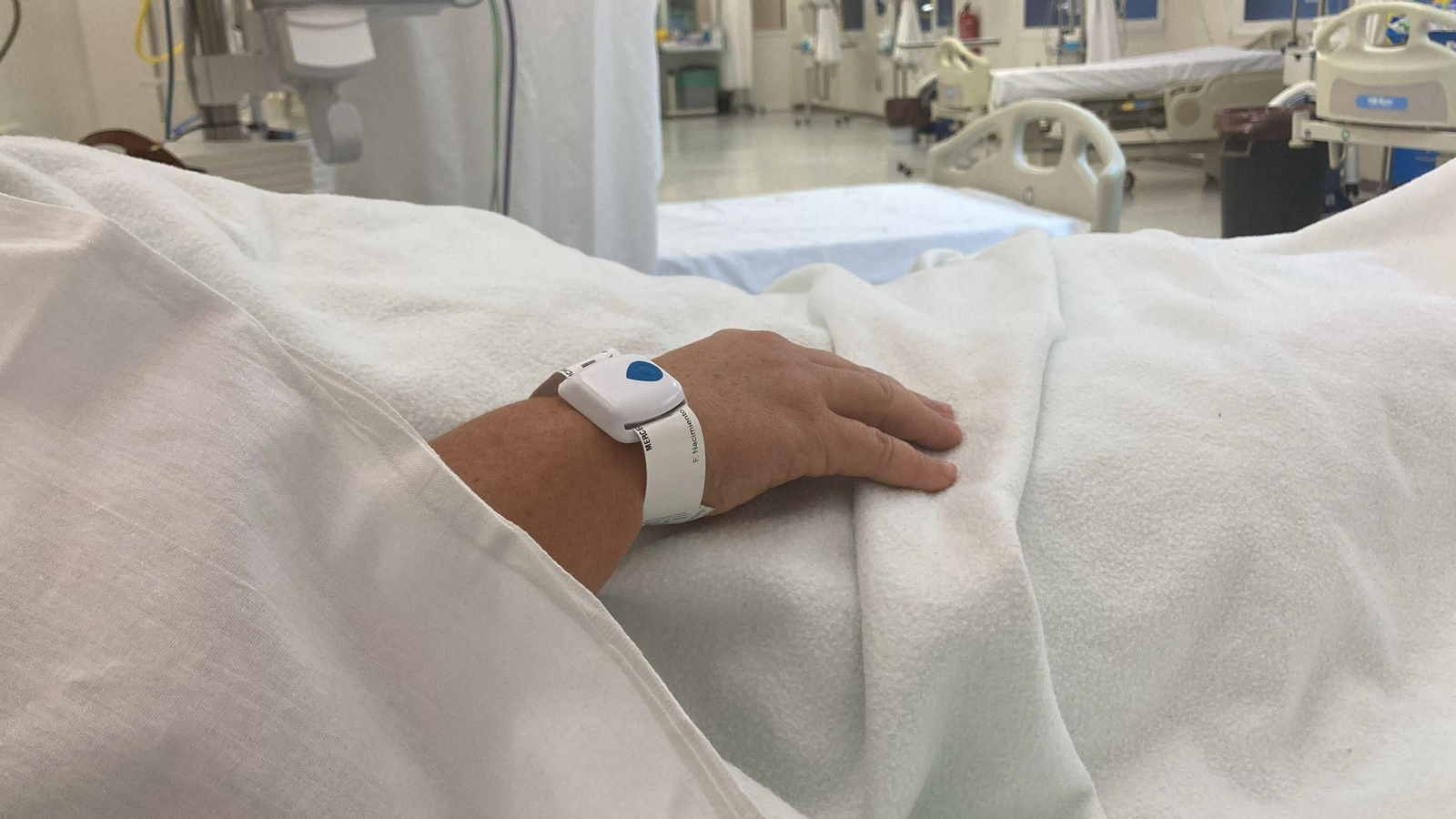 El sistema digital MySphera permite al Hospital de Poniente mejorar el uso y rendimiento de sus quirófanos.