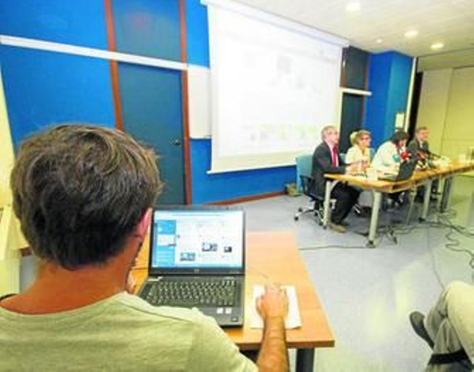 La Escuela Andaluza de Salud Pública presentó ayer el primer registro exhaustivo de cáncer en España.