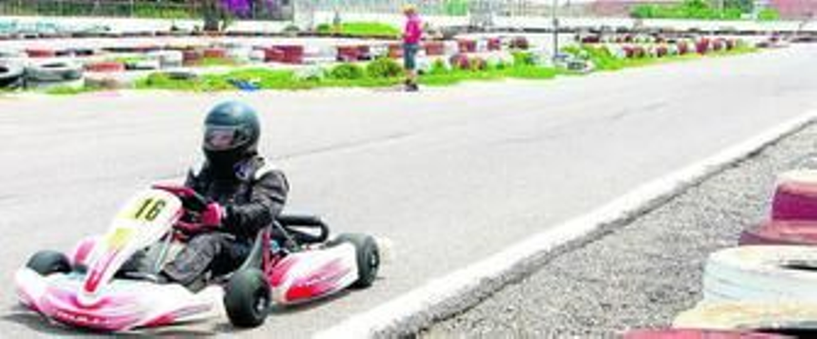 Mini motos rugen este fin de semana en el circuito de karting de Copo