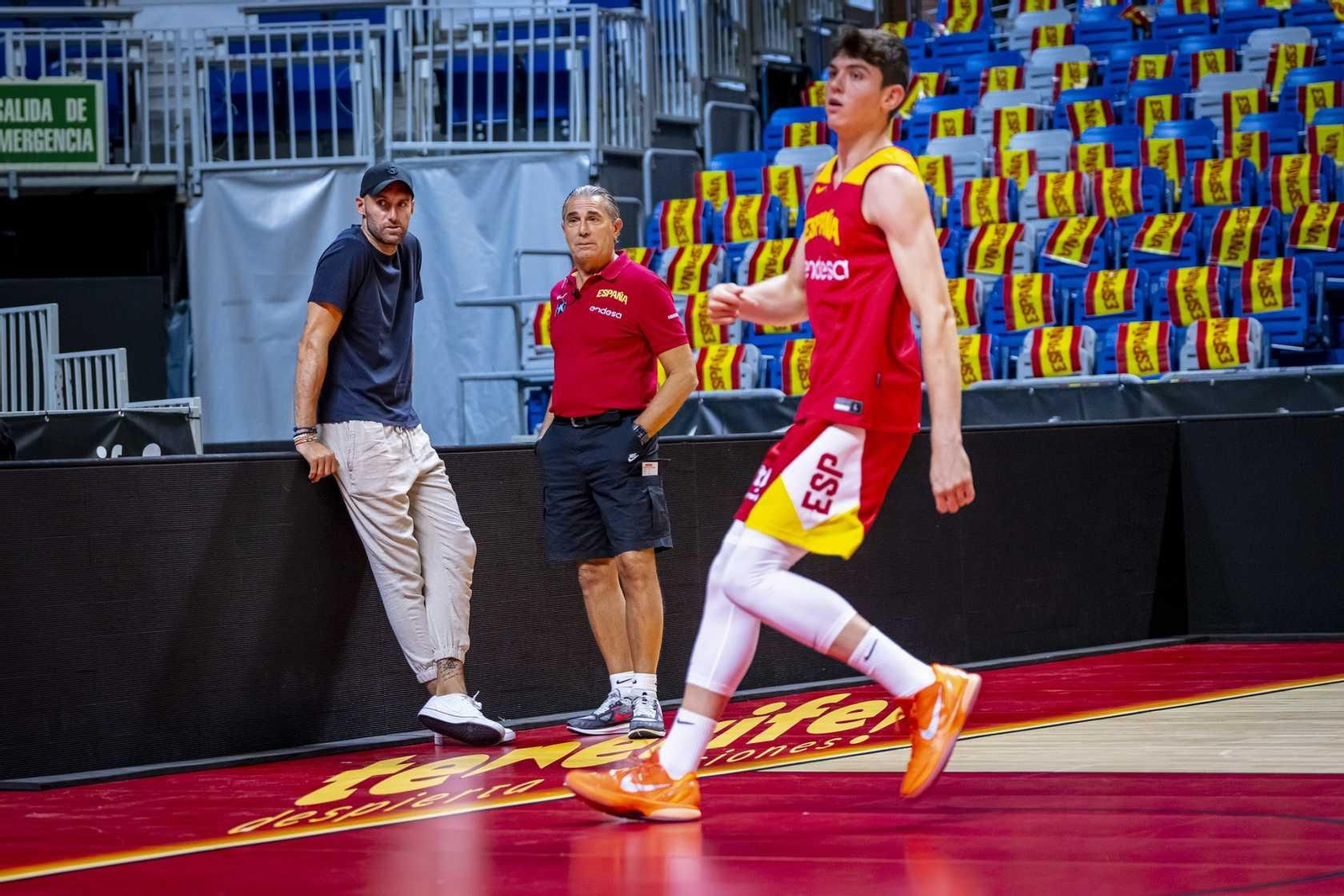 Rudy Fernández visita a España en Málaga