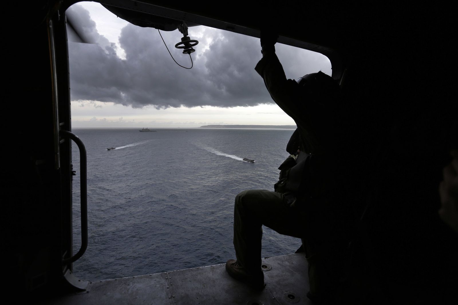 Maniobras Gruflex 61 de la Armada en el Retín
