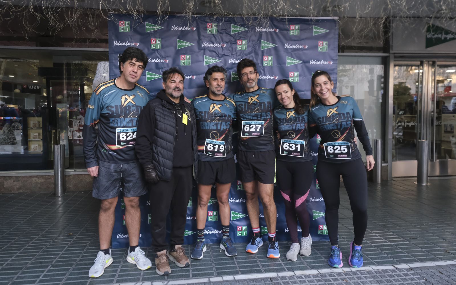 Las imágenes de la novena edición de la Subida a las Ermitas, en Córdoba.