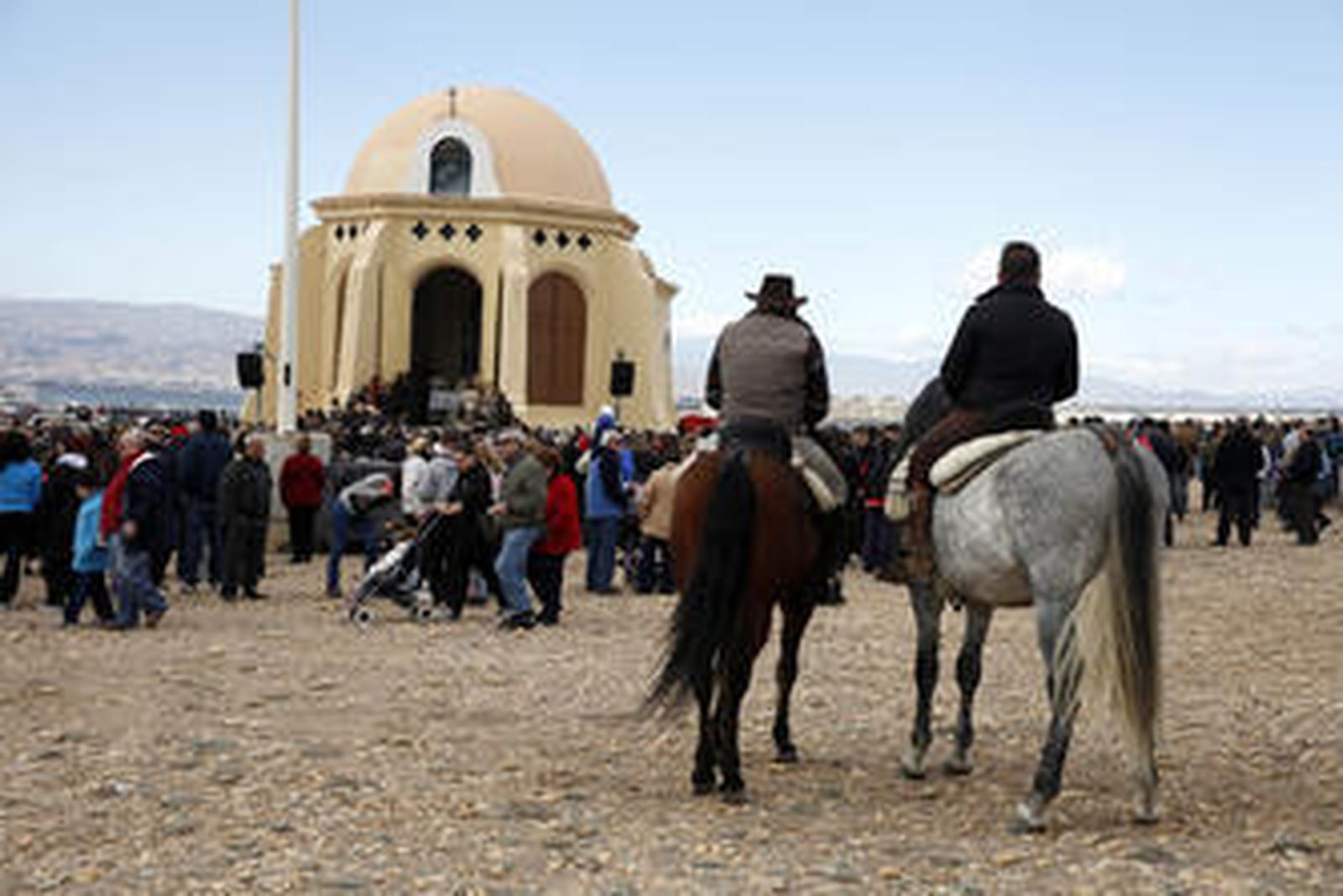 Amplio despliegue para velar por la seguridad de la Romería a Torregarcía