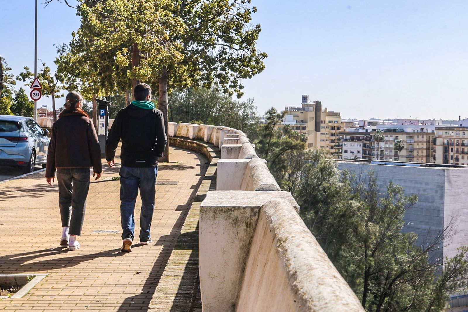 Fotografías de ambiente de la fría mañana en la ciudad