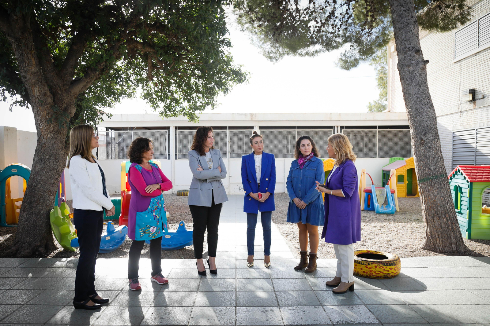 Imágenes del inicio de curso en la Escuela de Madres de Los Almendros