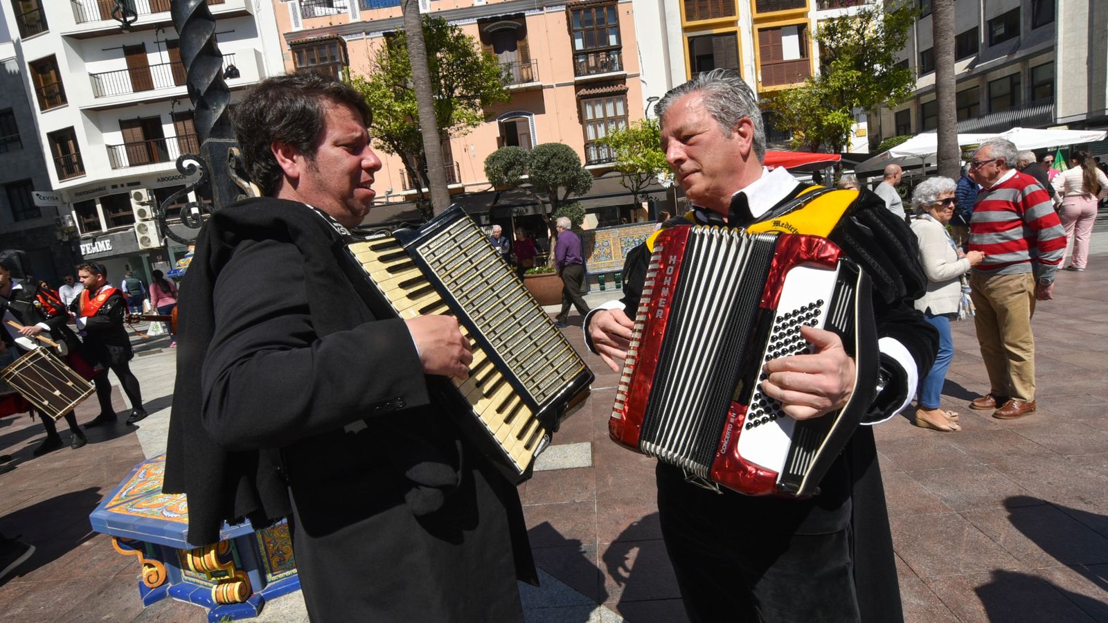 Fotos del pasacalles del X Certamen Internacional de Tunas Ciudad de Algeciras