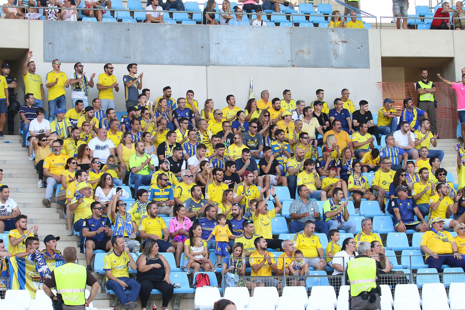 Las imágenes del UD ALMERÍA-CÁDIZ CF