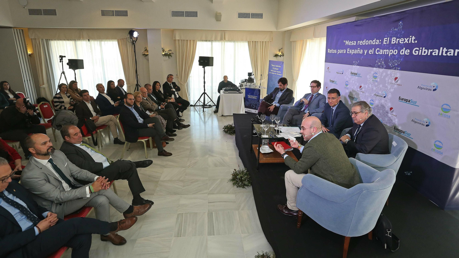 Las mejores fotos de la mesa redonda sobre el Brexit de Europa Sur