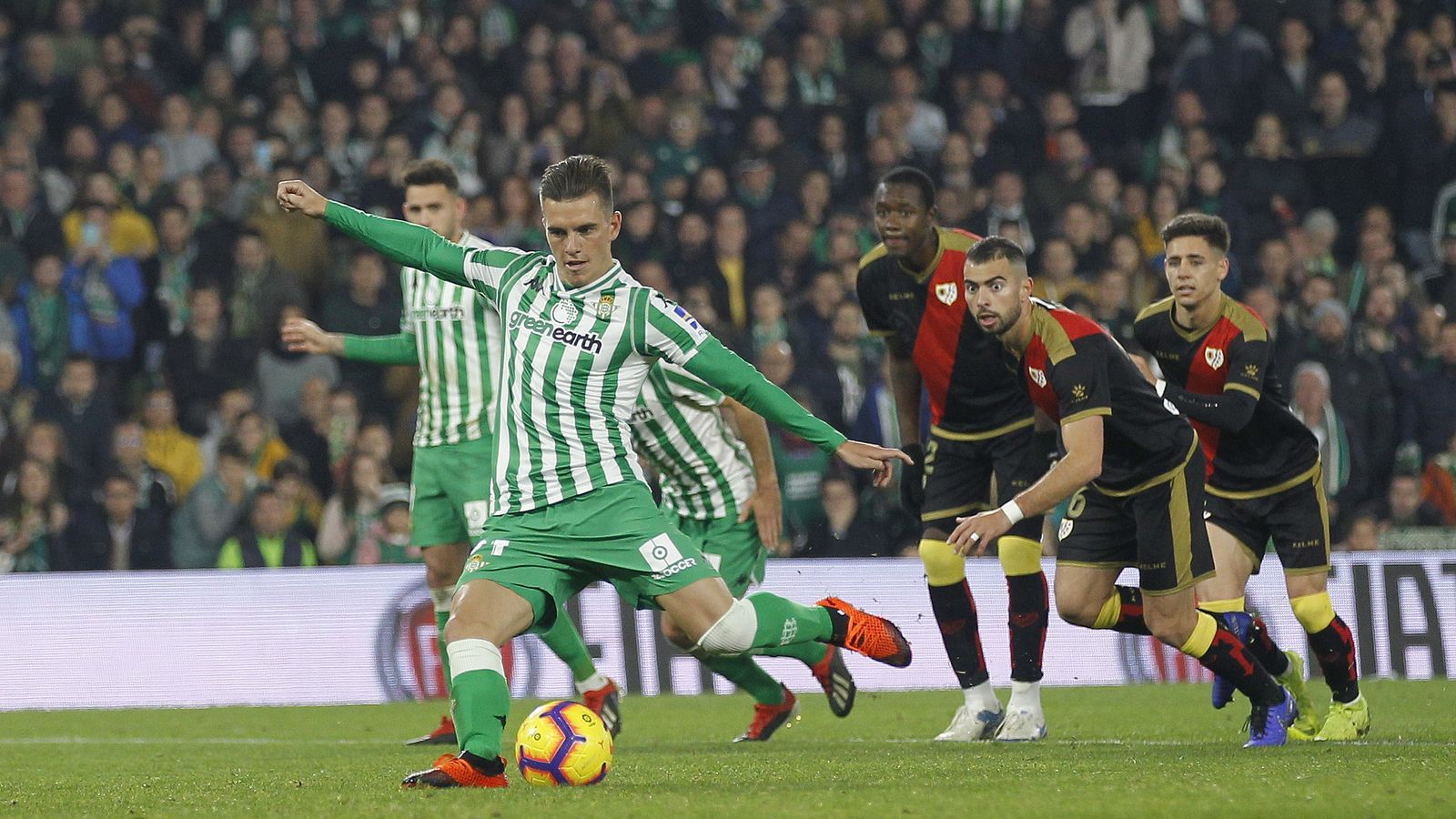 El Betis-Rayo Vallecano, en imágenes