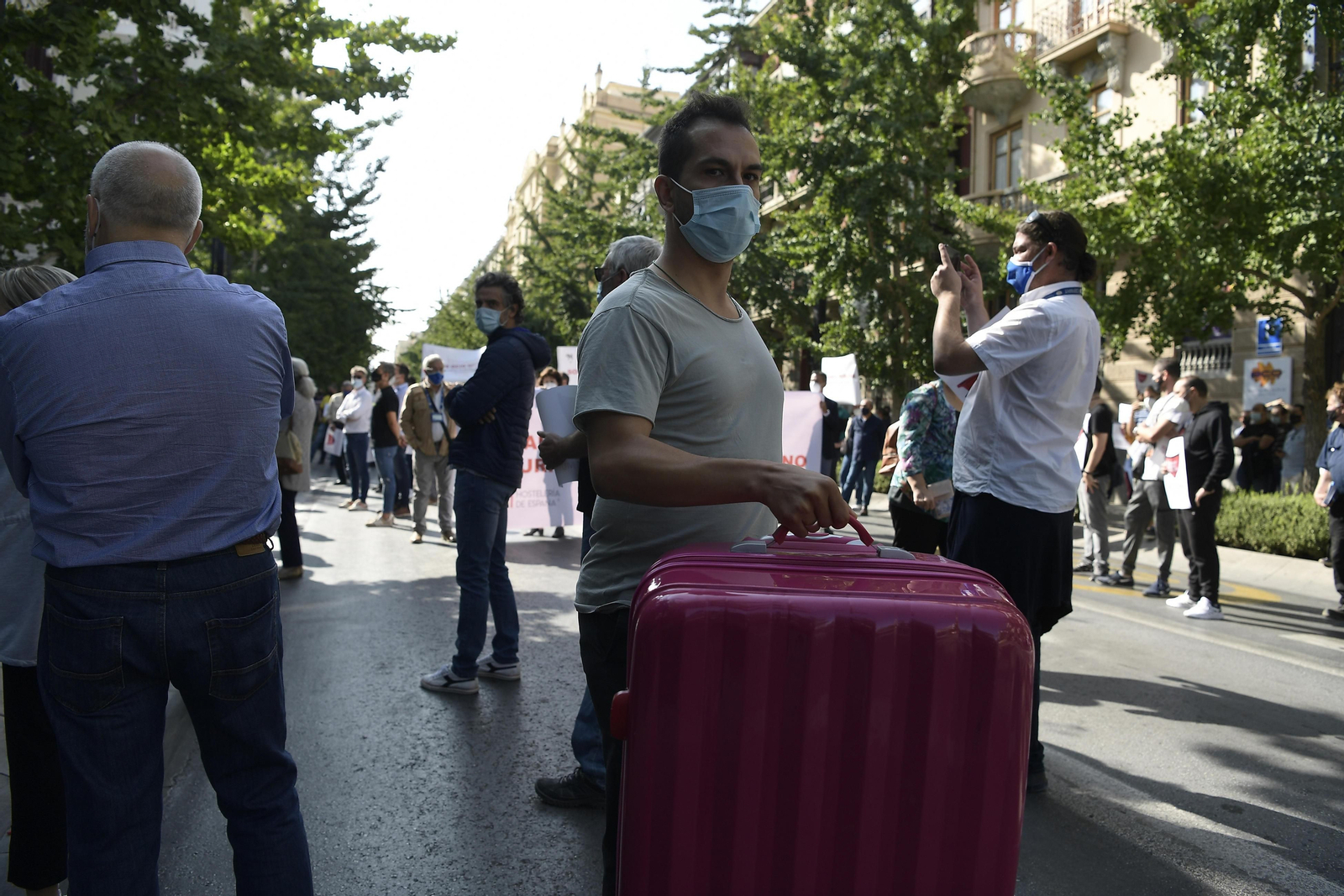 Fotos: El turismo se manifiesta en Granada
