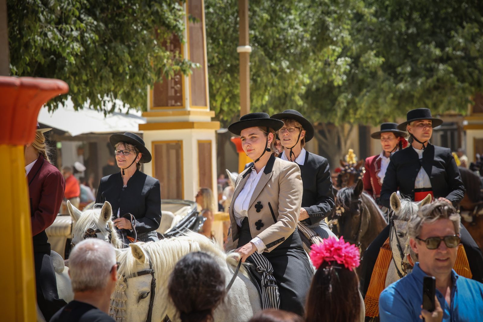 Búscate en las fotos  del jueves en la Feria de Jerez